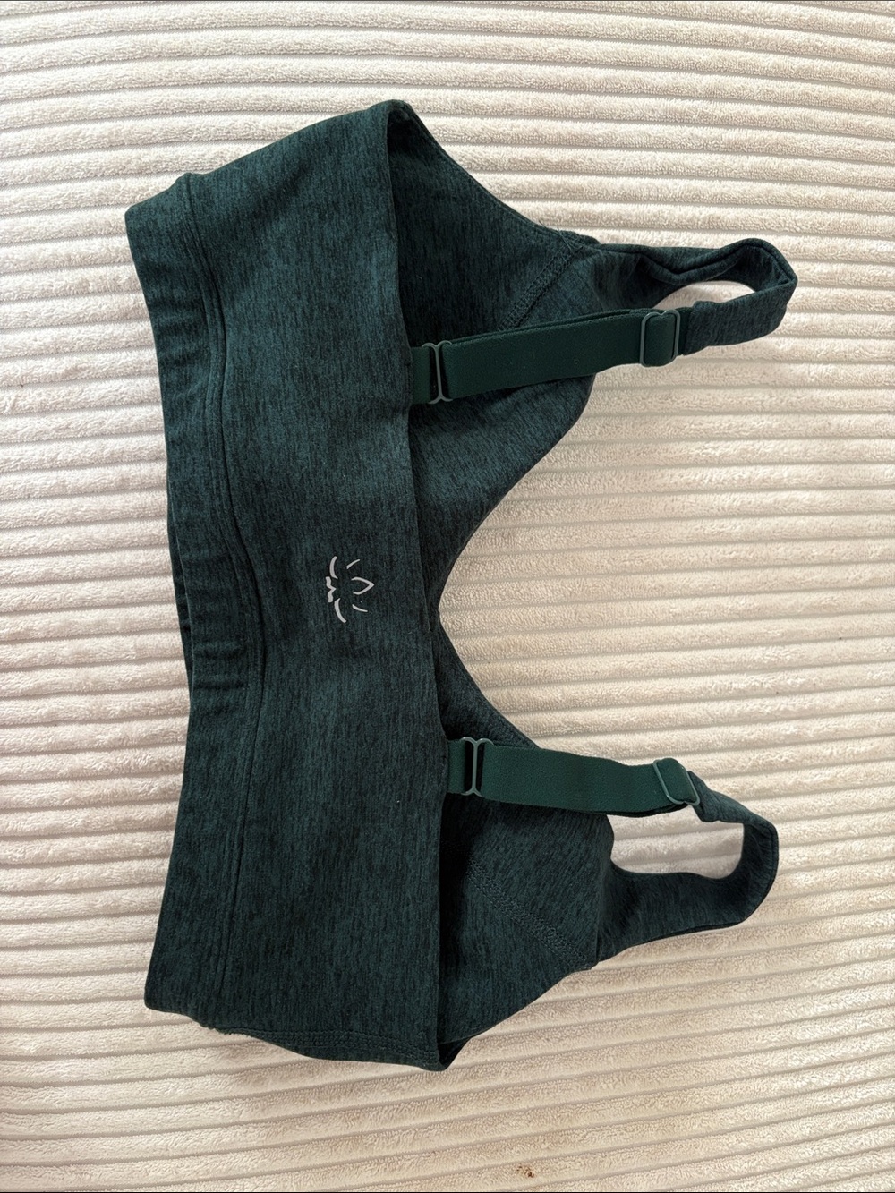 BeyondYoga Sports Bra with Cut Out, Size Small - Picture 3 of 4